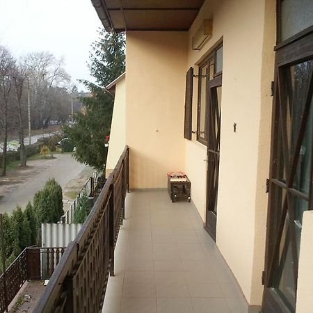 Orchidea Apartman Tata Room photo